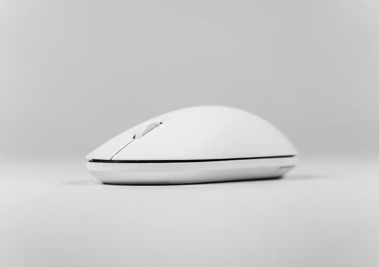 ADJ Mouse Egg Wireless - White 